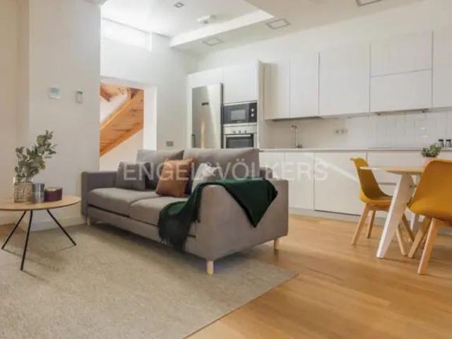 Apartamento en alquiler en Calle Corredera Baja de San Pablo