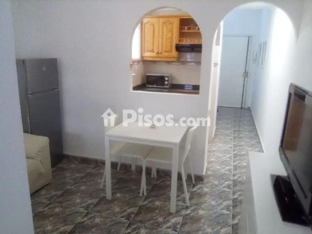Apartamento en alquiler en Calle de Tomás Miller, 57, cerca de Calle de Nicolás Estévanez