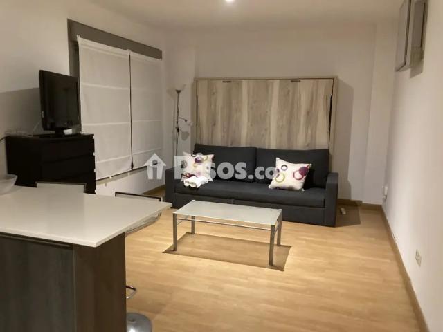 Apartamento en alquiler en Calle de Armengual de La Mota, 32