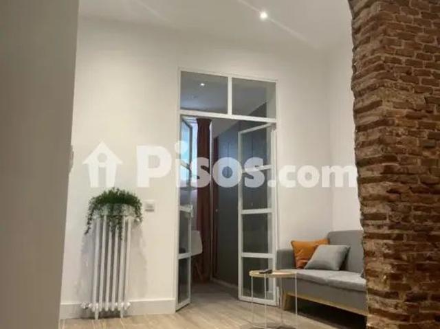 Apartamento en alquiler en Calle de Canarias, cerca de Calle de José María Roquero