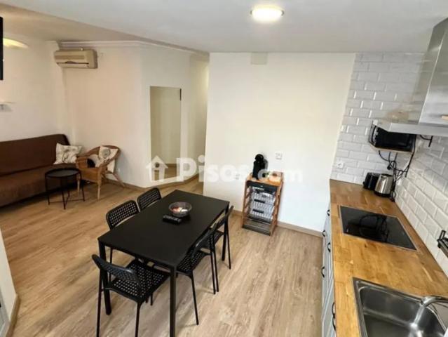 Apartamento en alquiler en Calle de Donoso Cortés