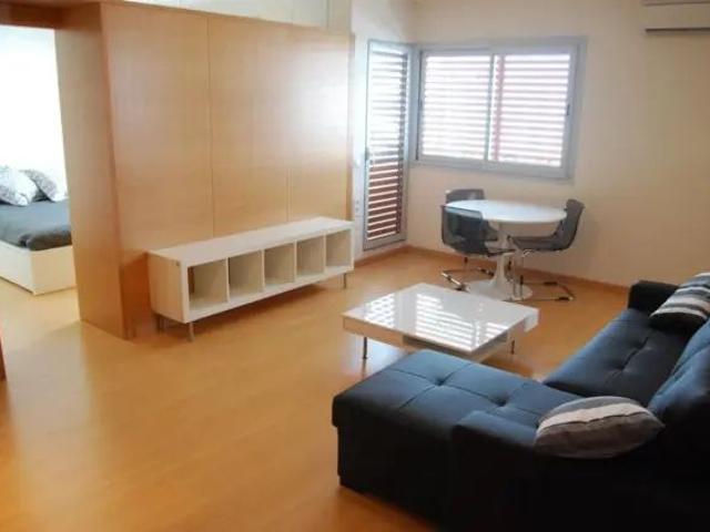 Apartamento en alquiler en Calle de Huestes, 1