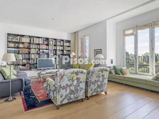 Apartamento en alquiler en Calle de José Ortega y Gasset, cerca de Calle de Serrano