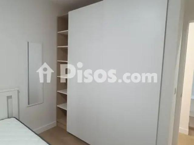 Apartamento en alquiler en Calle de Juan Mambrilla