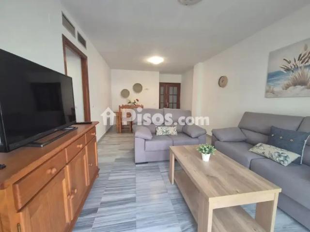 Apartamento en alquiler en Calle de Julio Cienfuegos