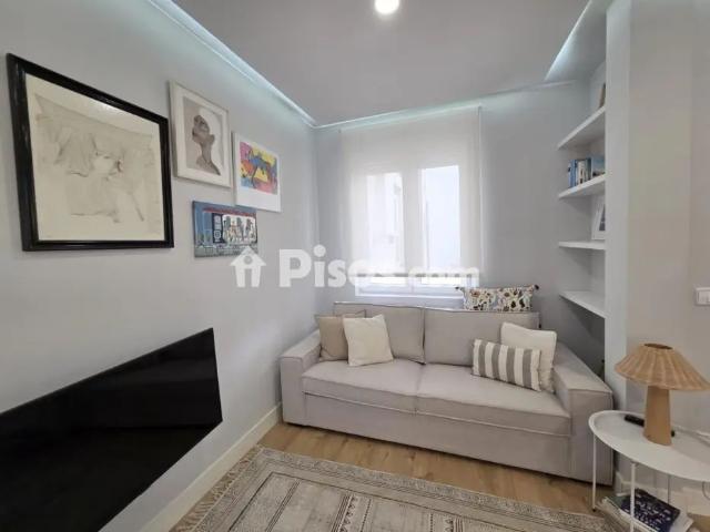 Apartamento en alquiler en Calle de la Peña Herbosa