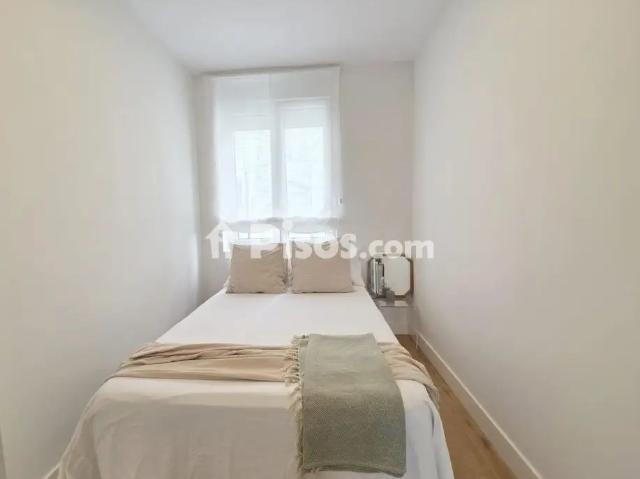 Apartamento en alquiler en Calle de la Peña Herbosa