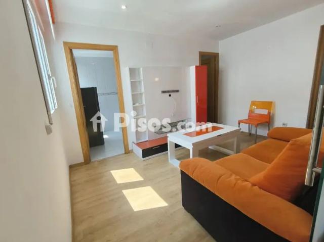 Apartamento en alquiler en Calle de los Jardines, 11