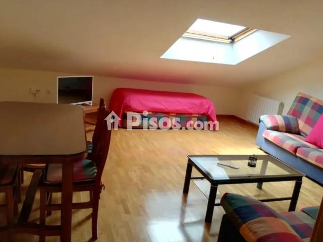 Apartamento en alquiler en Calle de los Placentinos