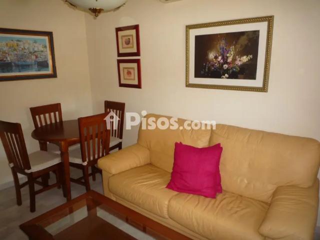 Apartamento en alquiler en Calle de Mercedes Fórmica, cerca de Camino del Pilar