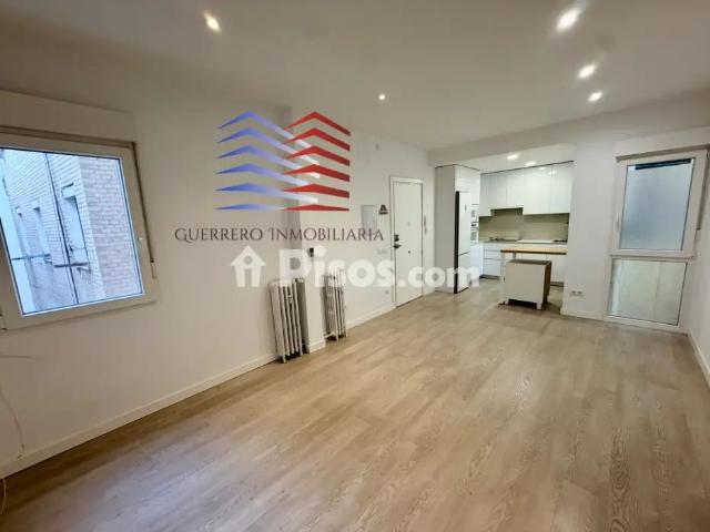 Apartamento en alquiler en Calle de Narváez