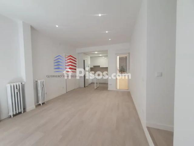 Apartamento en alquiler en Calle de Narváez