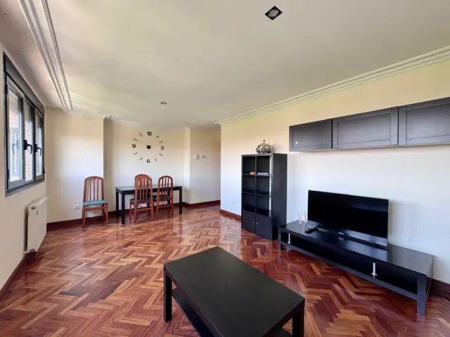 Apartamento en alquiler en Calle de Ordesa, 2