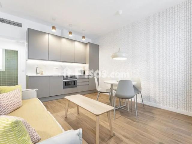 Apartamento en alquiler en Calle de Ponzano, cerca de Calle de Ríos Rosas