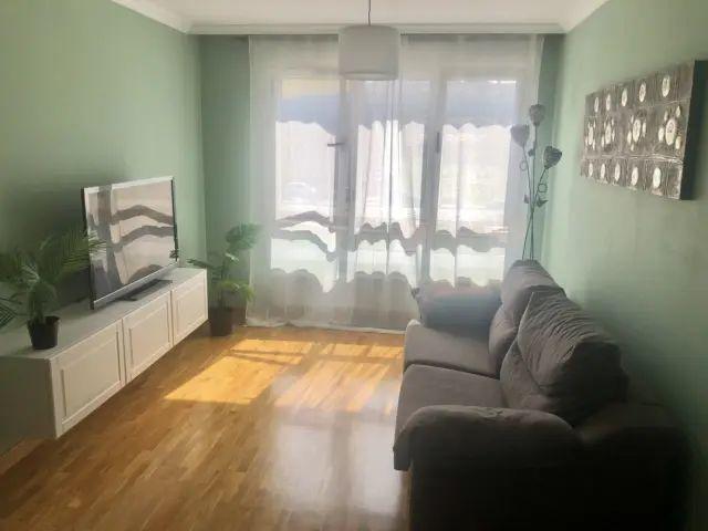 Apartamento en alquiler en Calle de Pravia