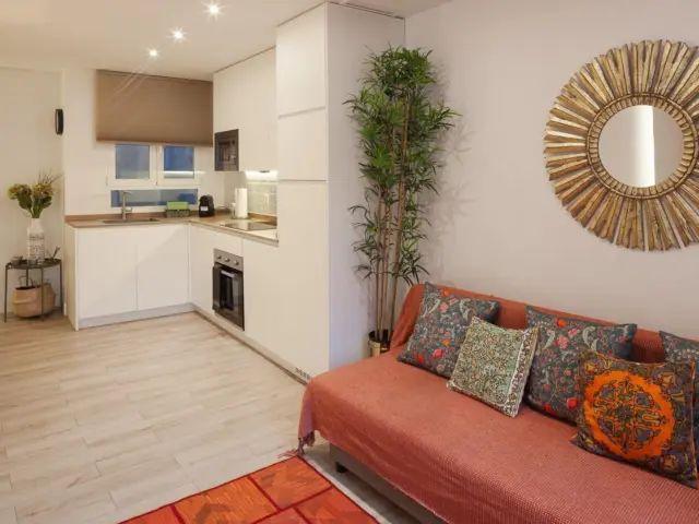Apartamento en alquiler en Calle de Santa Engracia, cerca de Calle del Españoleto