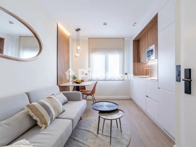 Apartamento en alquiler en Calle de San Buenaventura
