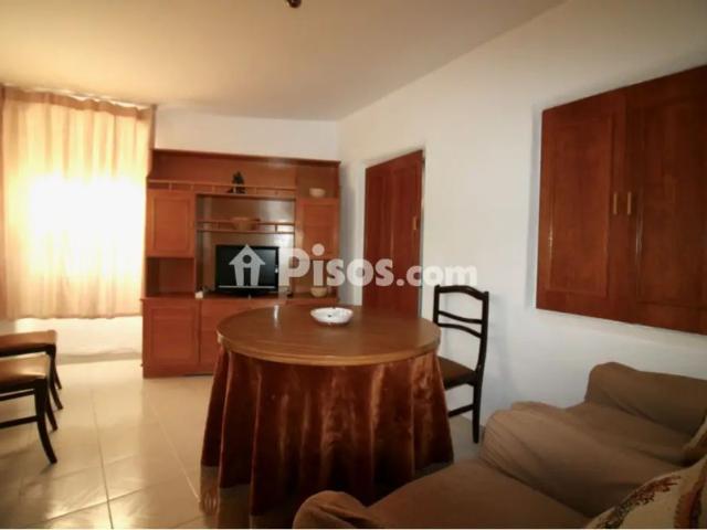 Apartamento en alquiler en Calle del Camino Llano, cerca de Calle Agapita