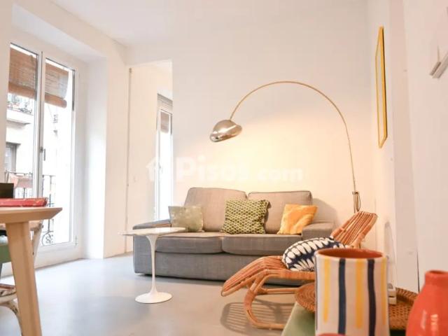 Apartamento en alquiler en Calle del Amparo, cerca de Calle de Lavapiés