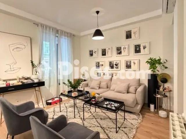 Apartamento en alquiler en Calle del General Díaz Porlier, cerca de Calle Hermosilla