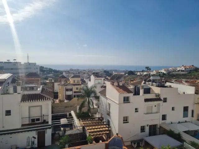 Apartamento en alquiler en Calle del Mirto