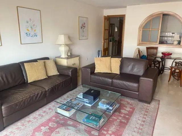 Apartamento en alquiler en Calle del Notario Luis Oliver, 11