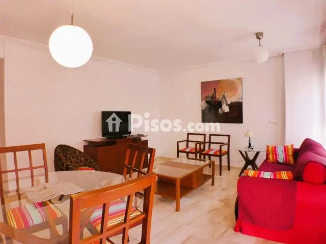 Apartamento en alquiler en Calle del Pintor Gisbert, cerca de Calle del Pilar