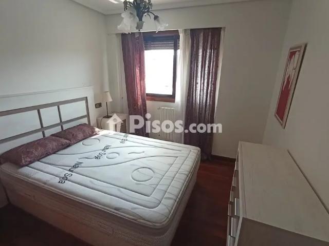 Apartamento en alquiler en Calle del Progreso, cerca de Calle de Ervedelo