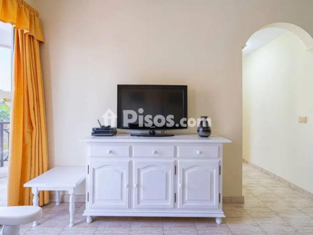 Apartamento en alquiler en Calle Finlandia, 5