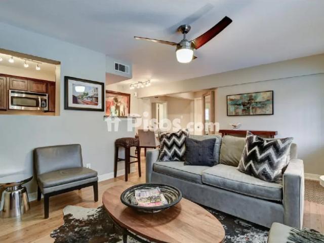 Apartamento en alquiler en Calle Galaroza, 49