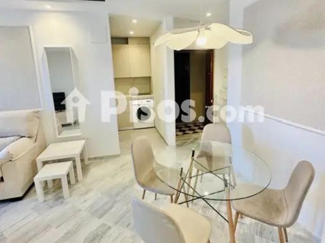Apartamento en alquiler en Calle Gran Vía de Colón, cerca de Calle de las Azacayas