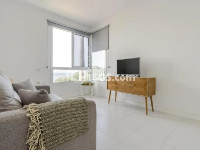 Apartamento en alquiler en Calle Hamburgo, 21