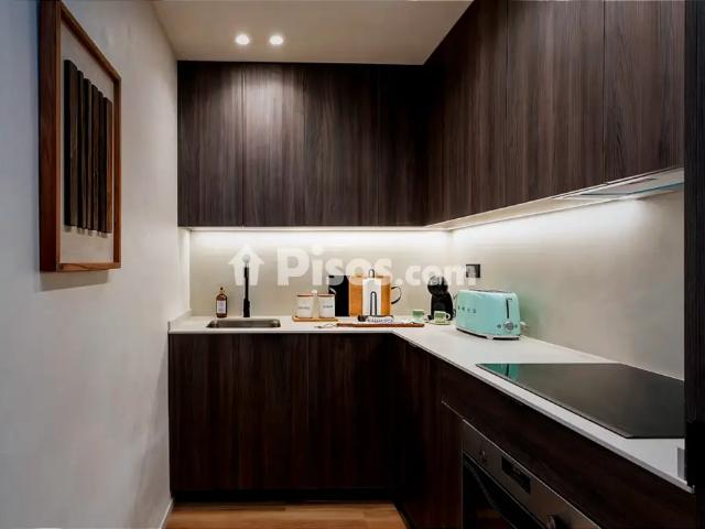 Apartamento en alquiler en Calle Incosol, 68
