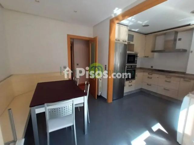 Apartamento en alquiler en Calle Luis Salvador Carmona