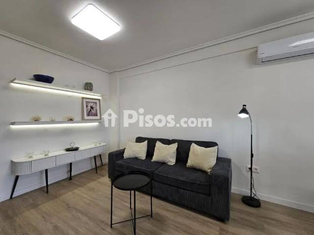 Apartamento en alquiler en Calle Montduber