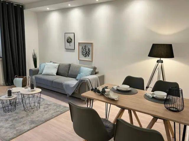 Apartamento en alquiler en Calle Santa Marta, 1