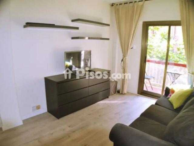 Apartamento en alquiler en Carrer d'Aragó, cerca de Carrer del Comte Borrell