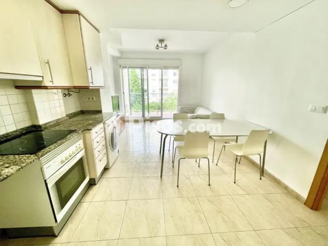 Apartamento en alquiler en Carrer de les Càtedres