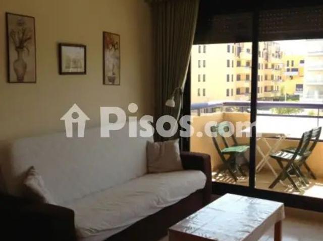 Apartamento en alquiler en Carrer de Llevant, 184