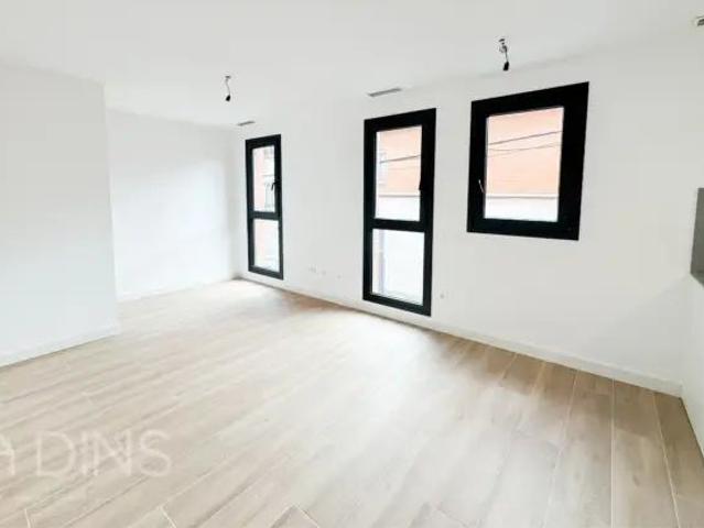Apartamento en alquiler en Carrer de Pau Cusco, 43, cerca de Carrer de l' Estació