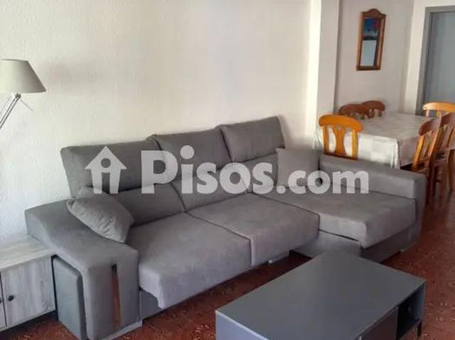 Apartamento en alquiler en Carrer de Peruga, 100, cerca de Carrer de Isaac Peral