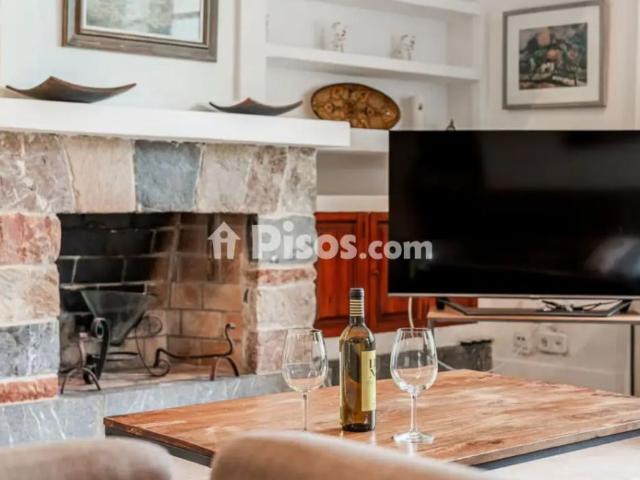 Apartamento en alquiler en Carrer del Far, 18