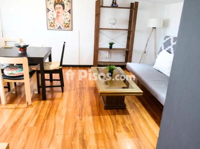 Apartamento en alquiler en Carrer dels Tarongers, 14