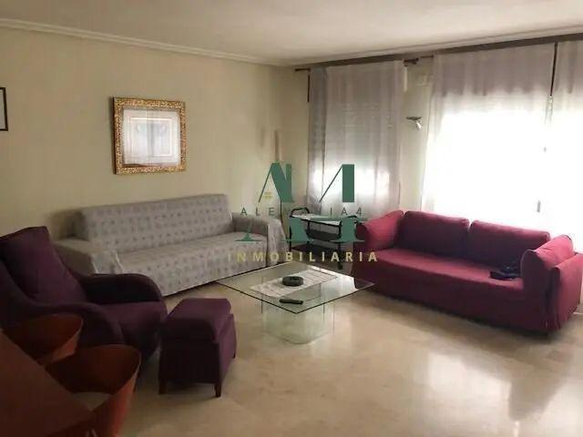 Apartamento en alquiler en Centro