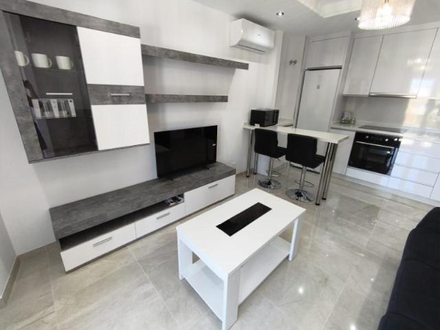 Apartamento en alquiler en Cómpeta Málaga
