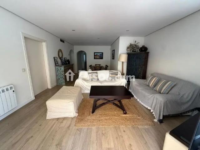Apartamento en alquiler en Costabella El Rosario Ricmar