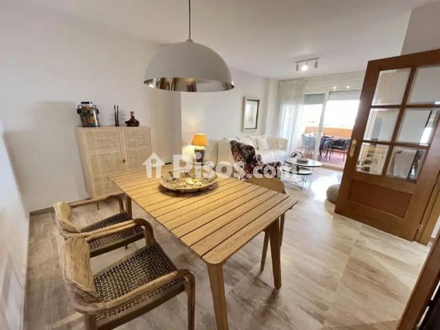 Apartamento en alquiler en Costabella El Rosario Ricmar
