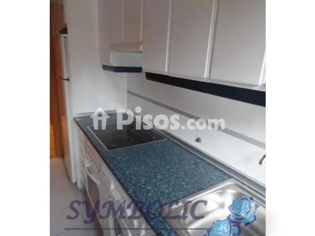 Apartamento en alquiler en Costillares