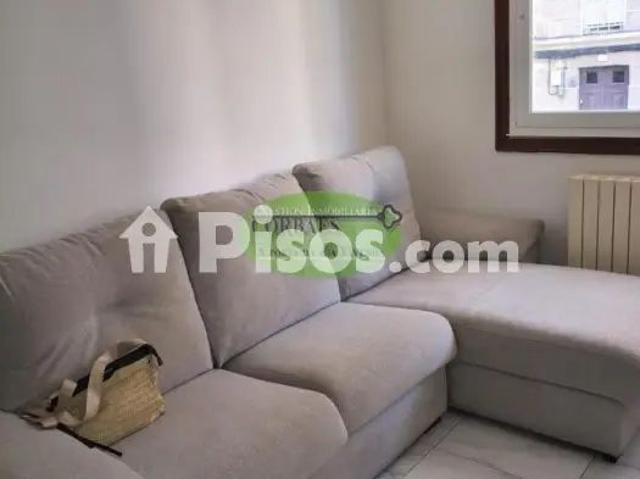 Apartamento en alquiler en Couto