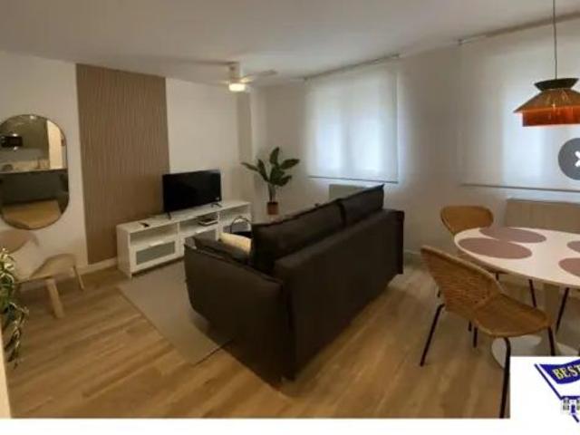 Apartamento en alquiler en Dávila Castros